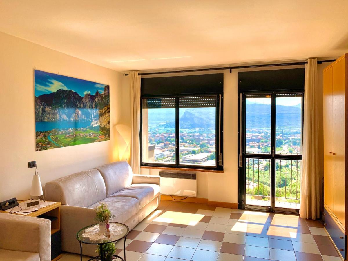 Sky&Pool Dom Lejlighed Riva del Garda Eksteriør billede