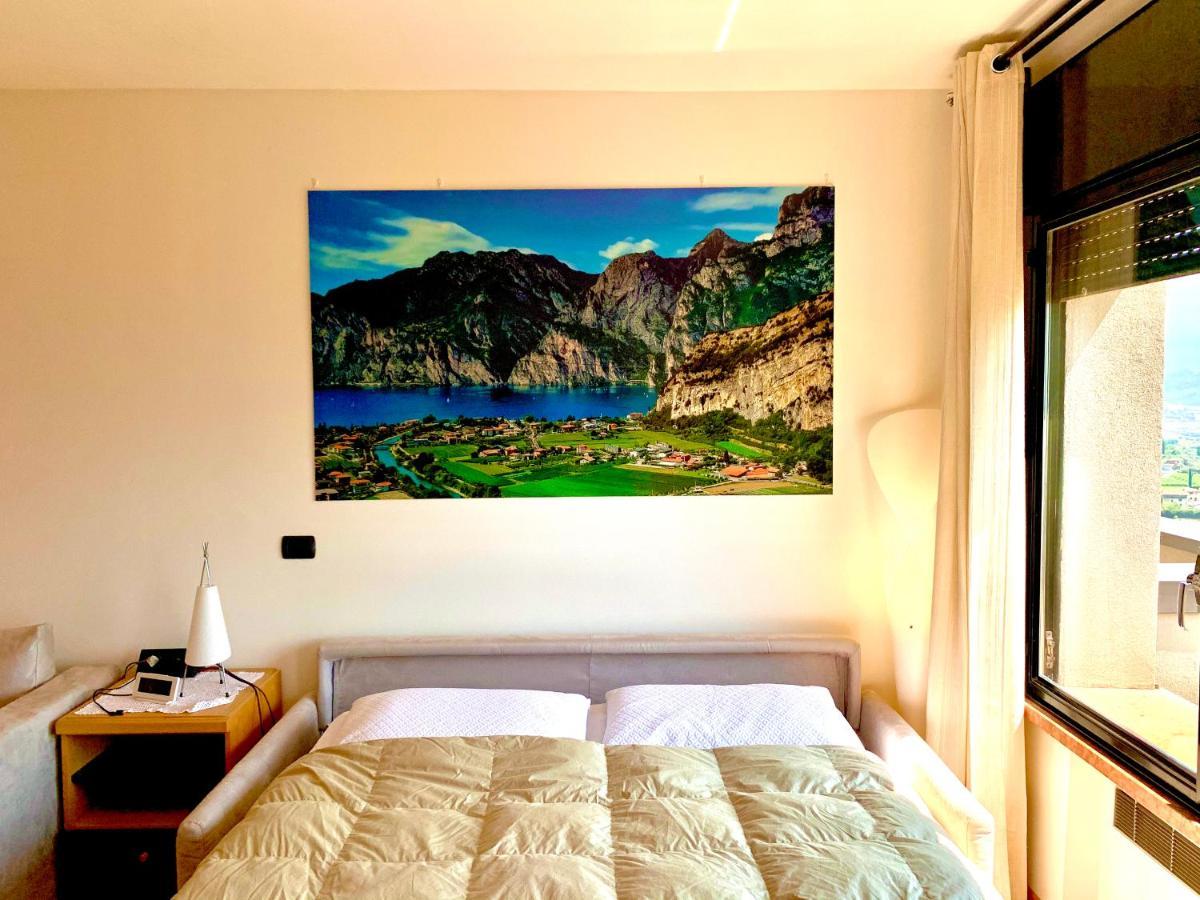 Sky&Pool Dom Lejlighed Riva del Garda Eksteriør billede